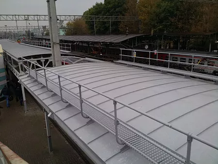 Кровельные ограждения для металлочерепицы, фальцевой кровли, профнастила, композитной черепицы и мягкой кровли | Borge